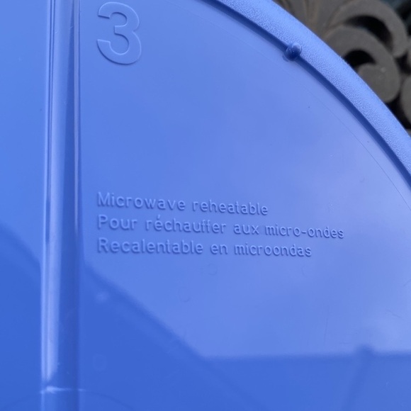 Tupperware - blue green 3 compartment storage microwaveable 3284C-3 W/Lid - Picture 8 of 11